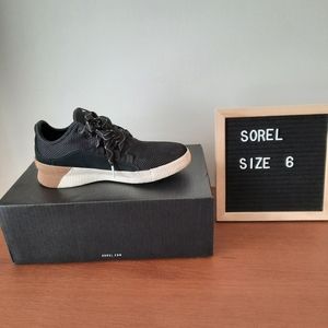 Sorel Out and About running shoe